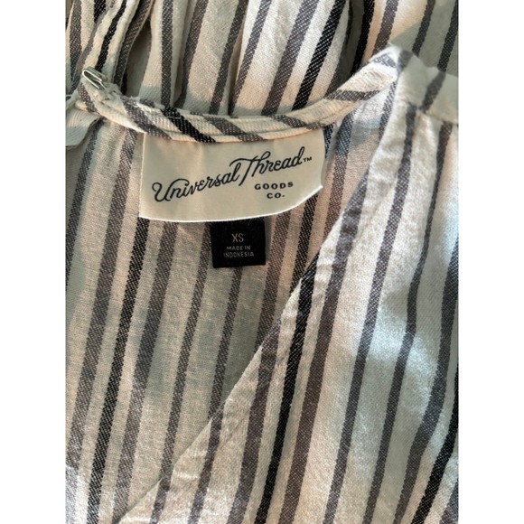 Universal Thread Women's Sleeveless Belted Jumpsuit Wide Leg Gray Stripe XS - Picture 5 of 8